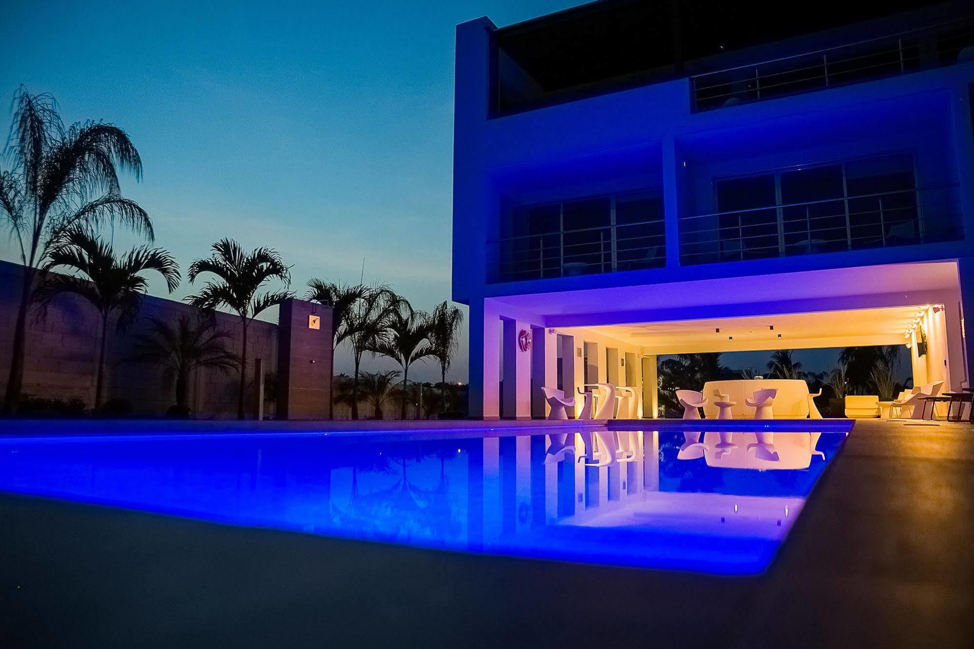 Hotel Aqua Spa & Resort Martinez de la Torre Luaran gambar