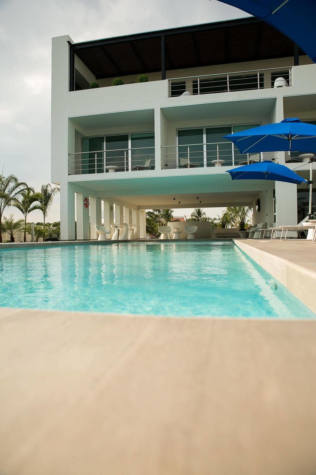 Hotel Aqua Spa & Resort Martinez de la Torre Luaran gambar