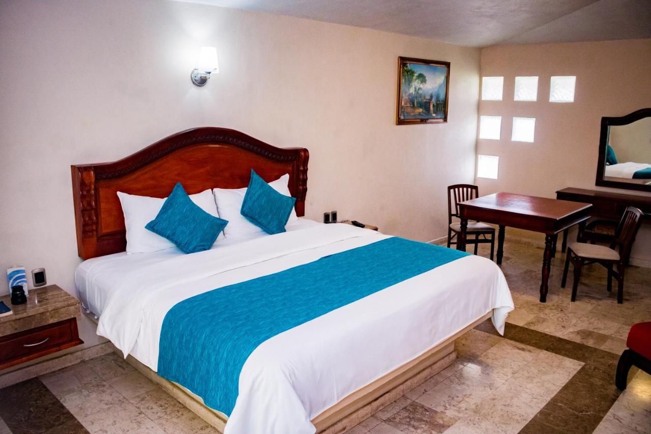 Hotel Aqua Spa & Resort Martinez de la Torre Luaran gambar